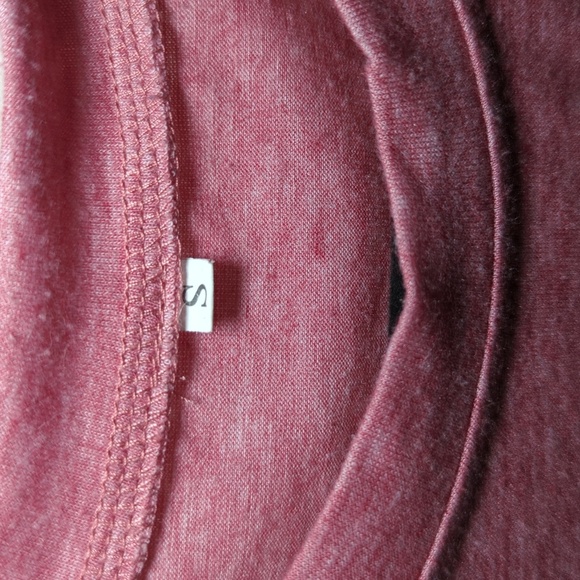 Light Red ASL Sign Language "Be Kind" T-shirt Short Sleeve Men's Size S - Picture 2 of 6